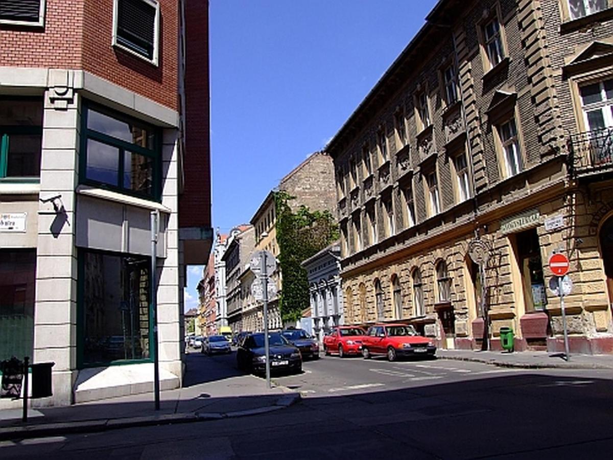 Cozy & Quiet Apartment Near Kiraly Street Free Parking, Ac, Perfect For 4 Guests! Budapeşte Dış mekan fotoğraf